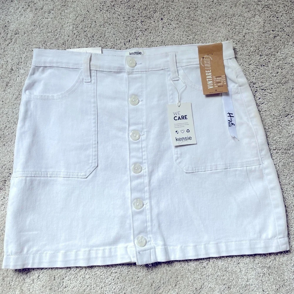 NWT Kensie Vintage Luxe “The High Rise” Skirt. - Picture 1 of 2